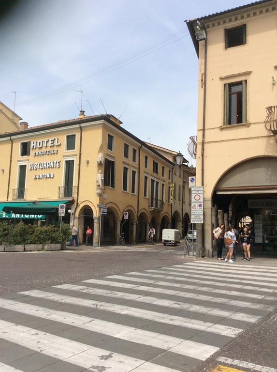 Hotel Donatello Padova Esterno foto