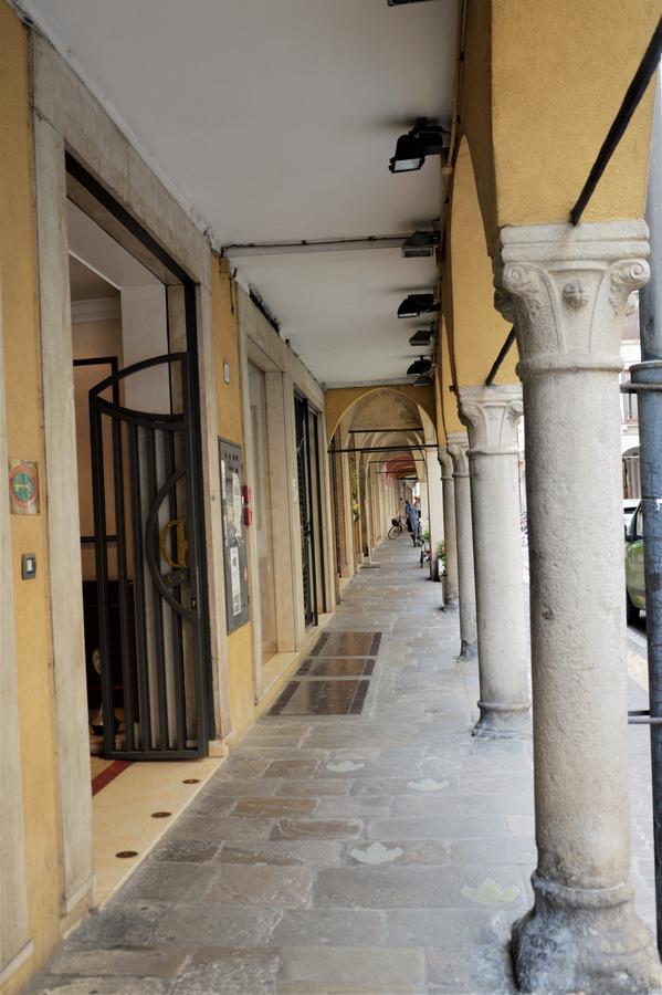 Hotel Donatello Padova Esterno foto