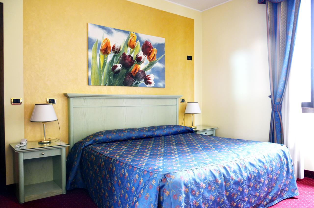 Hotel Donatello Padova Esterno foto