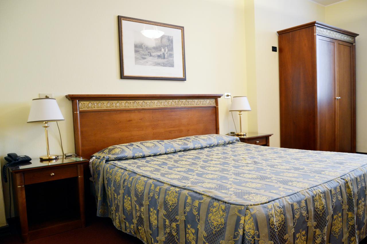 Hotel Donatello Padova Esterno foto