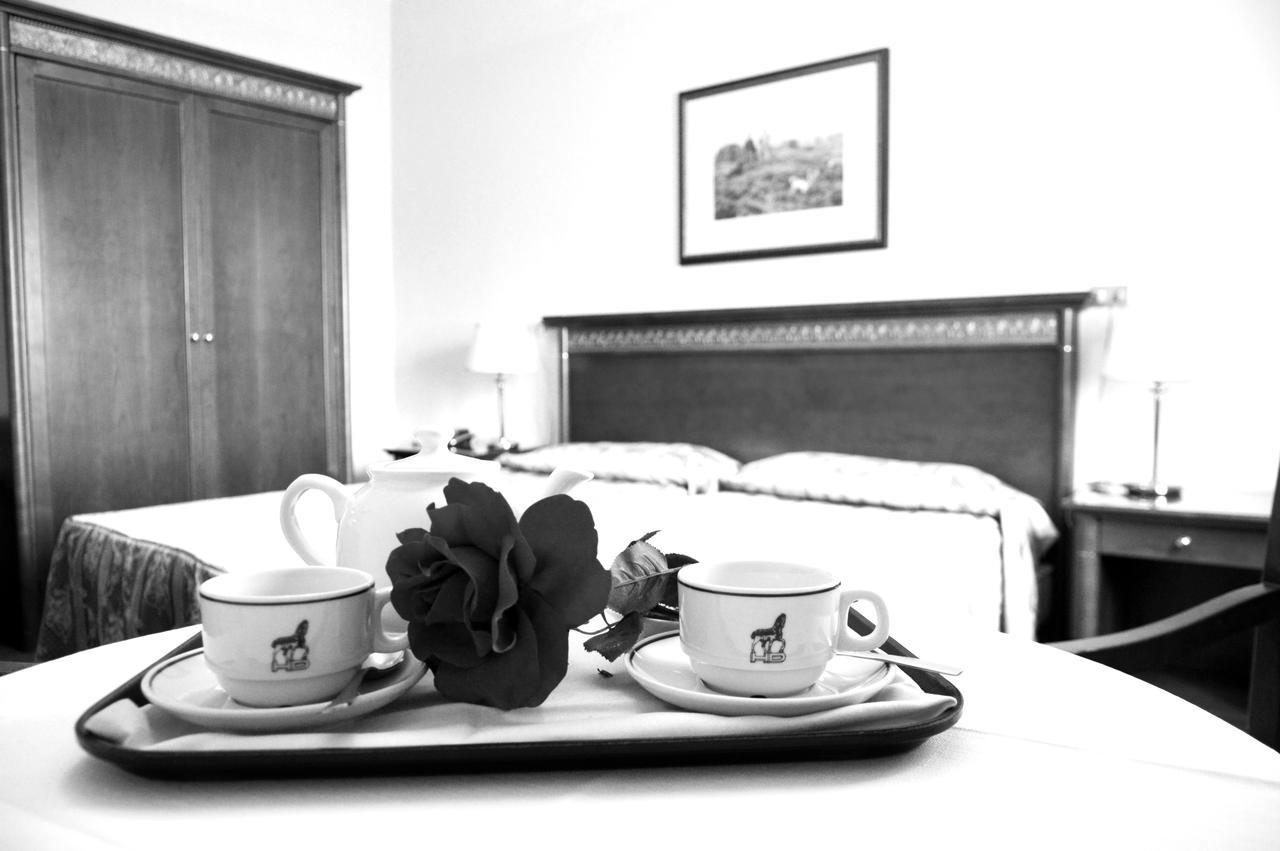 Hotel Donatello Padova Esterno foto